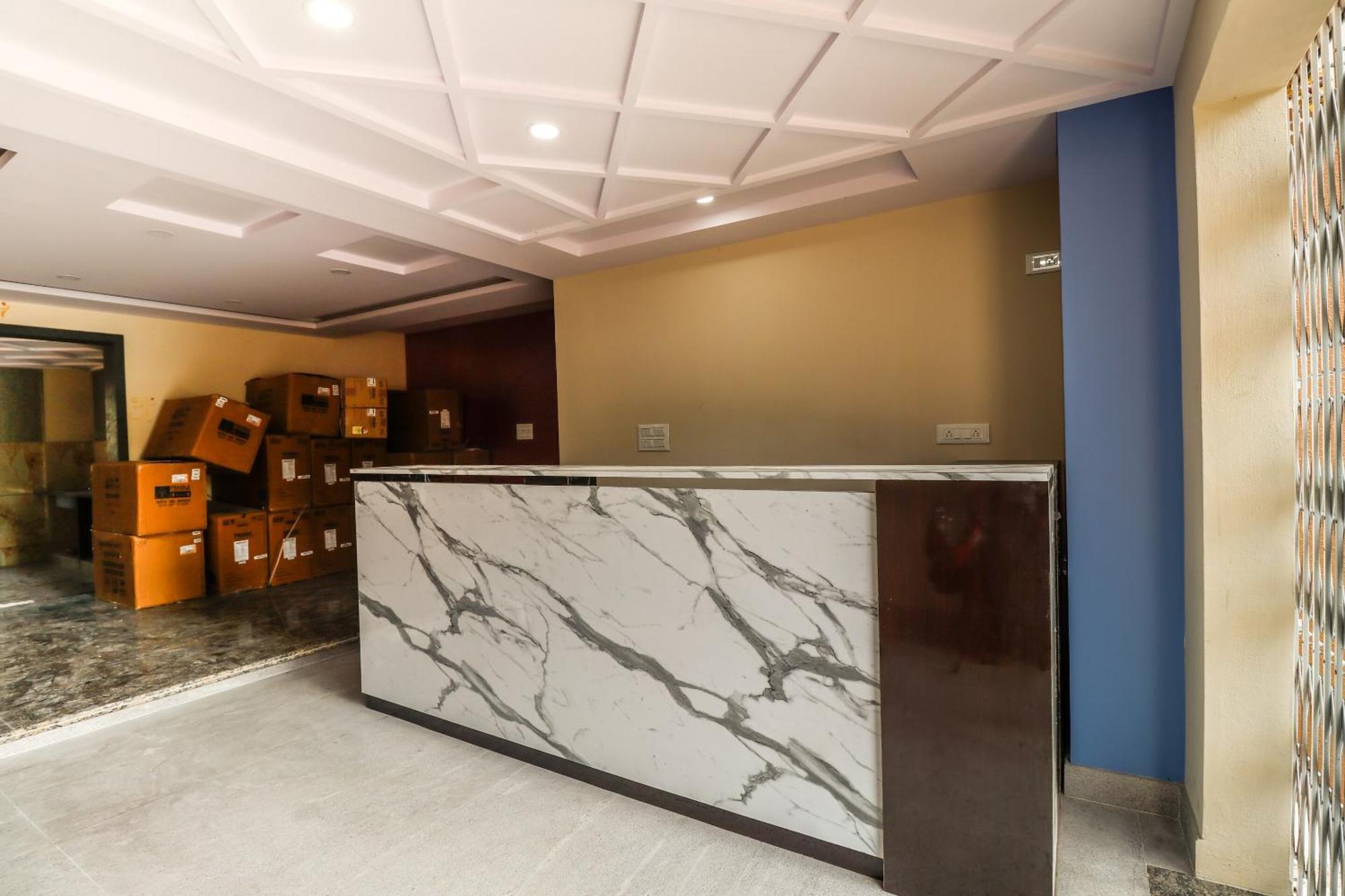 Capital O N R Residency Otel Yelahanka Dış mekan fotoğraf